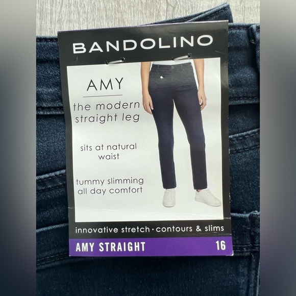 Bandolino Ladies Amy Straight Jean - Wayne - Picture 7 of 8